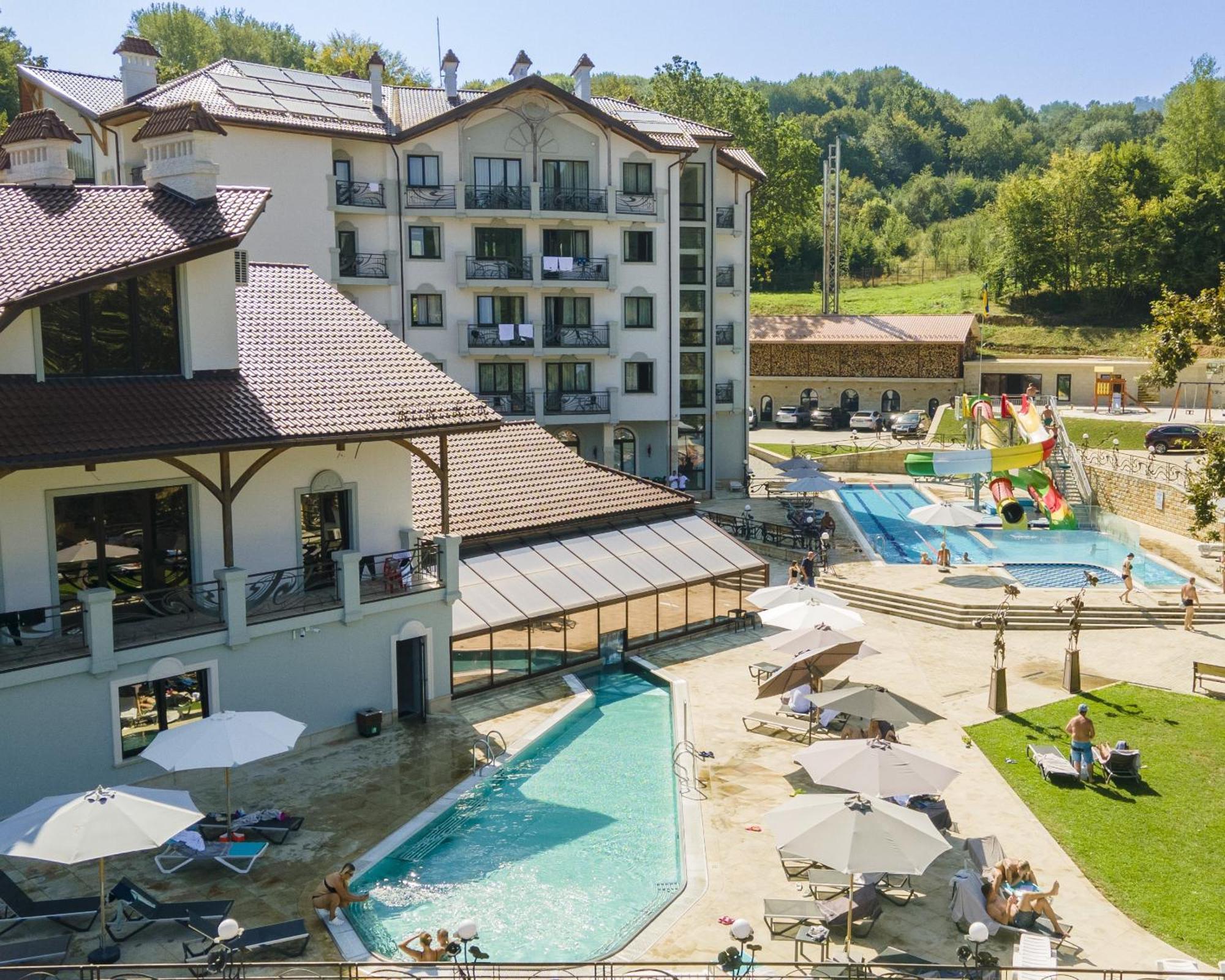 Molfar Resort Hotel & Spa Карпати Shayan Dış mekan fotoğraf