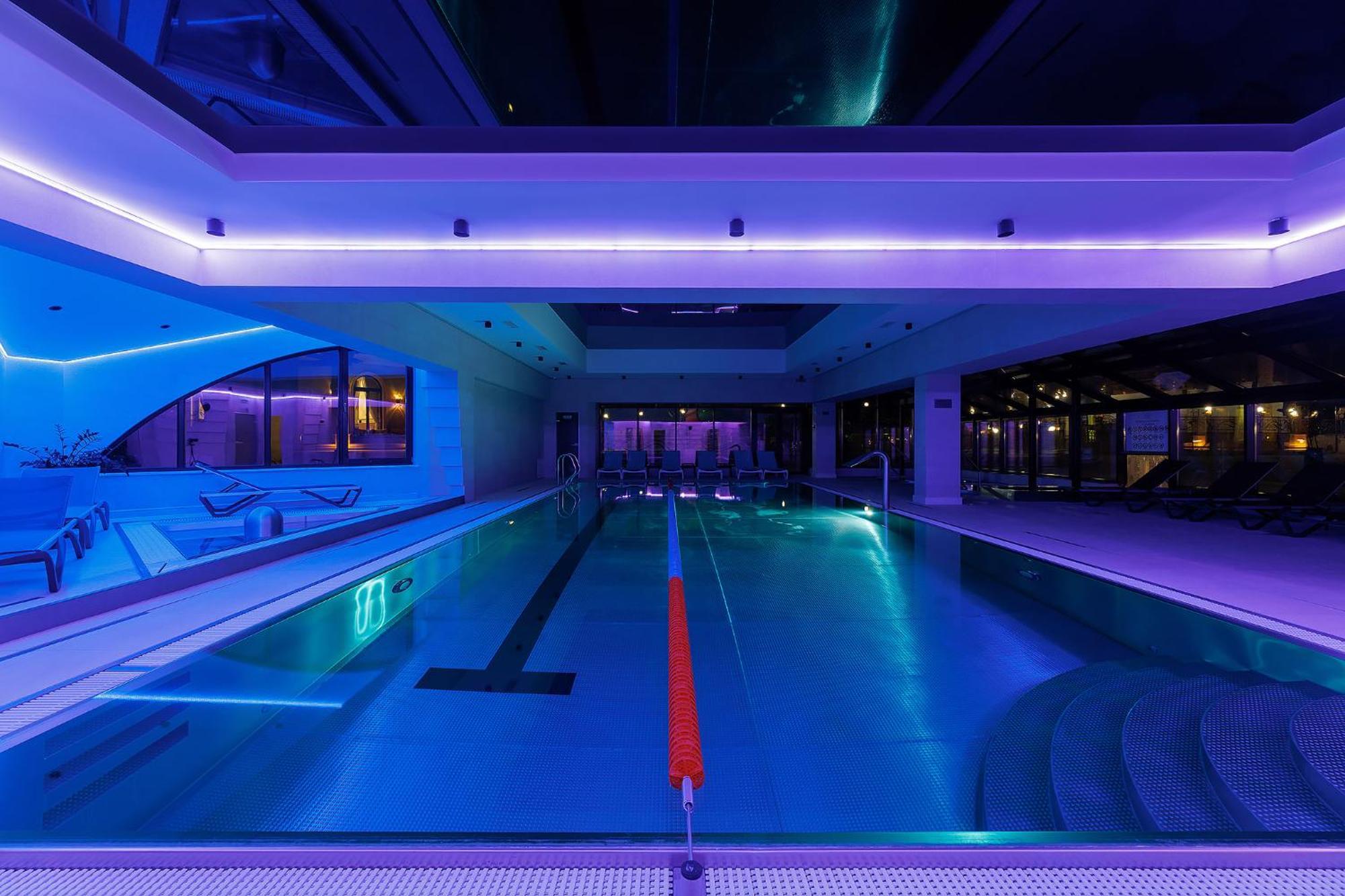 Molfar Resort Hotel & Spa Карпати Shayan Dış mekan fotoğraf
