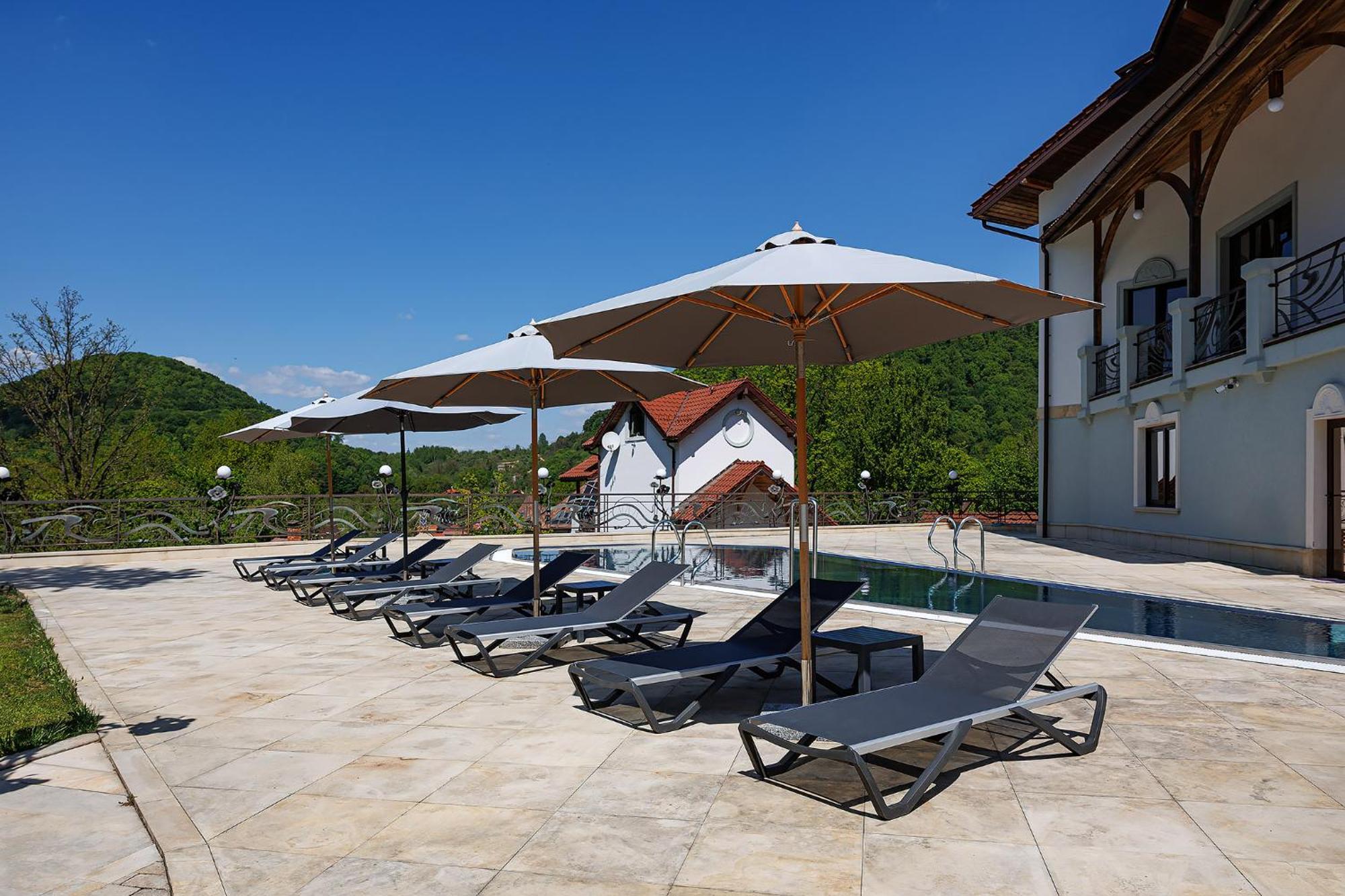 Molfar Resort Hotel & Spa Карпати Shayan Dış mekan fotoğraf